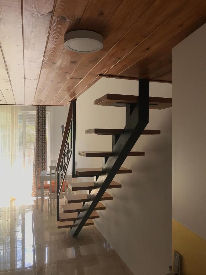 Crown Deluxe Apartments Sarandë Esterno foto