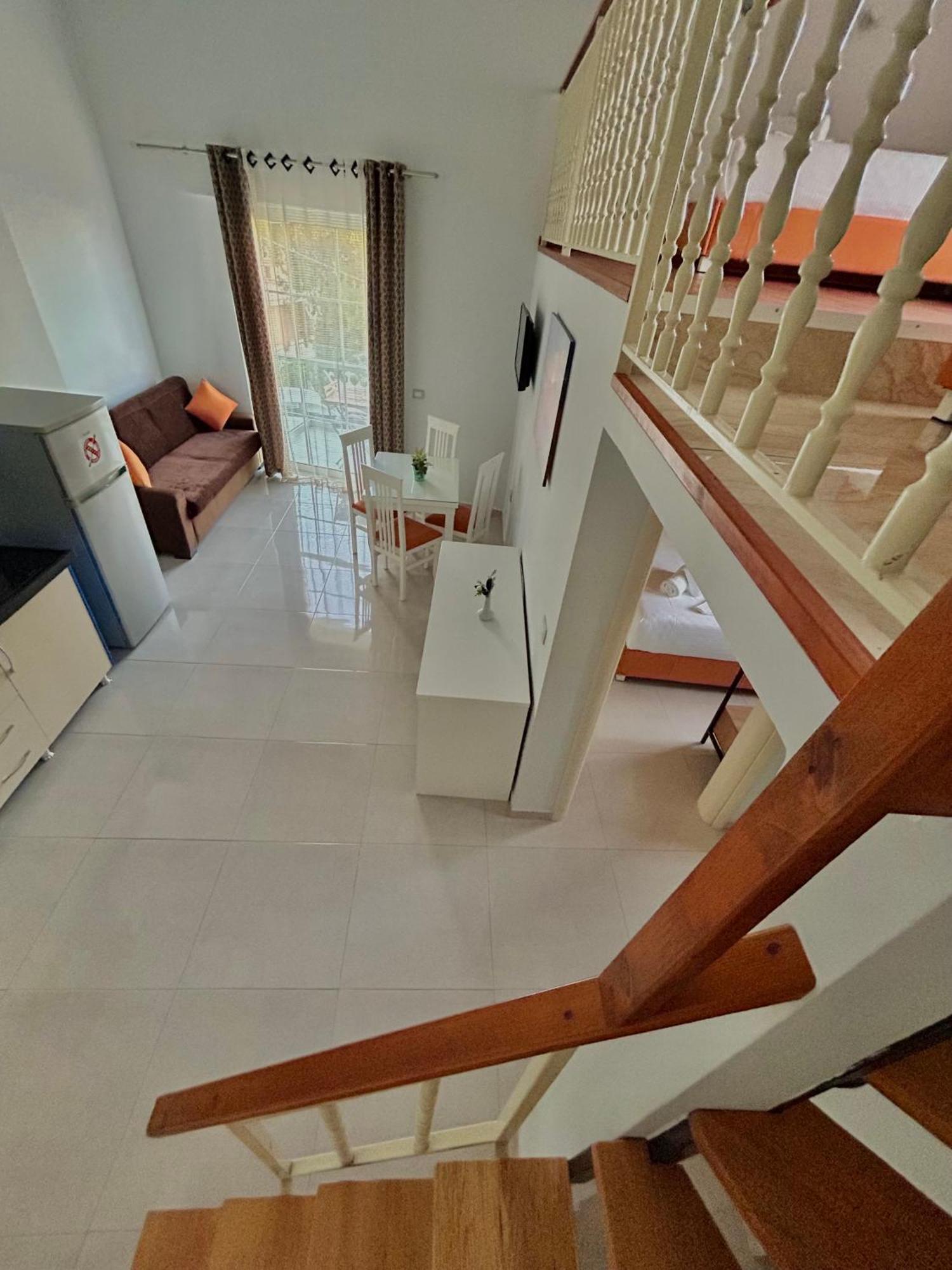 Crown Deluxe Apartments Sarandë Esterno foto